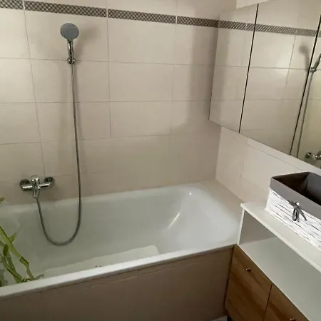 Apartman Au Leman *