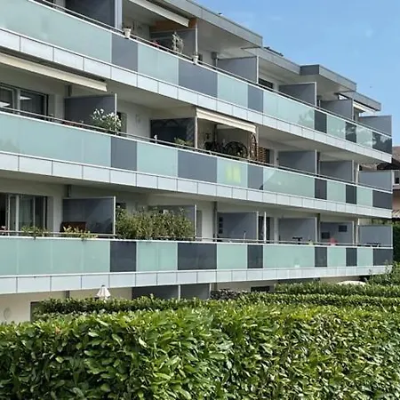 Apartment Au Leman Saint-Prex